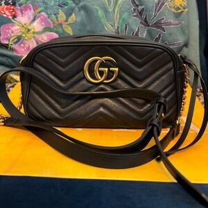 Great condition Gucci Calfskin Matelasse Small GG Marmont Chain Shoulder Bag
